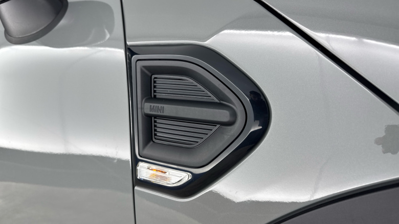 MINI Countryman 1.5 Cooper Classic 5dr Petrol Hatchback